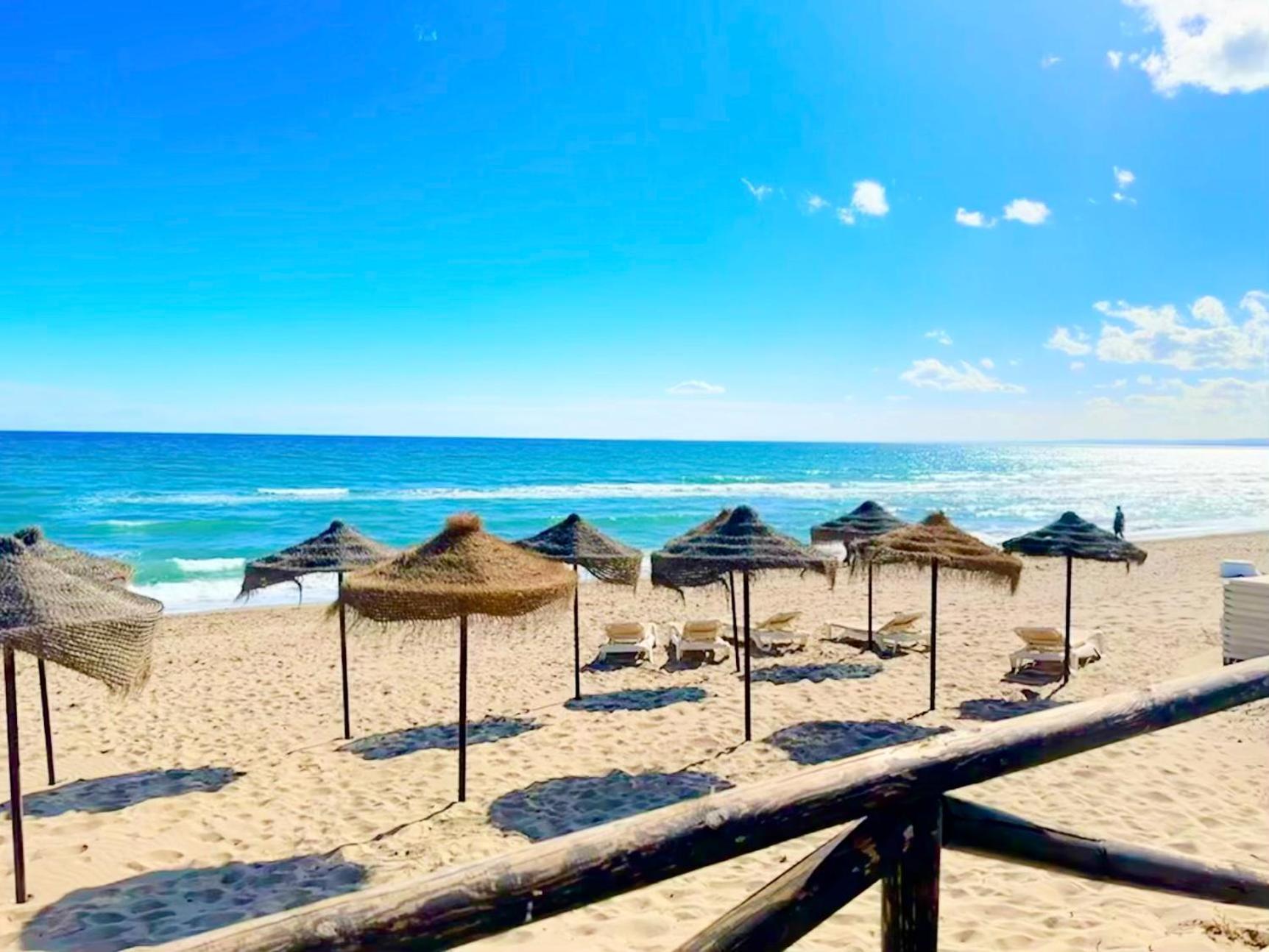 Villa Casacara Marbella Beachside Costabella -Spain المظهر الخارجي الصورة