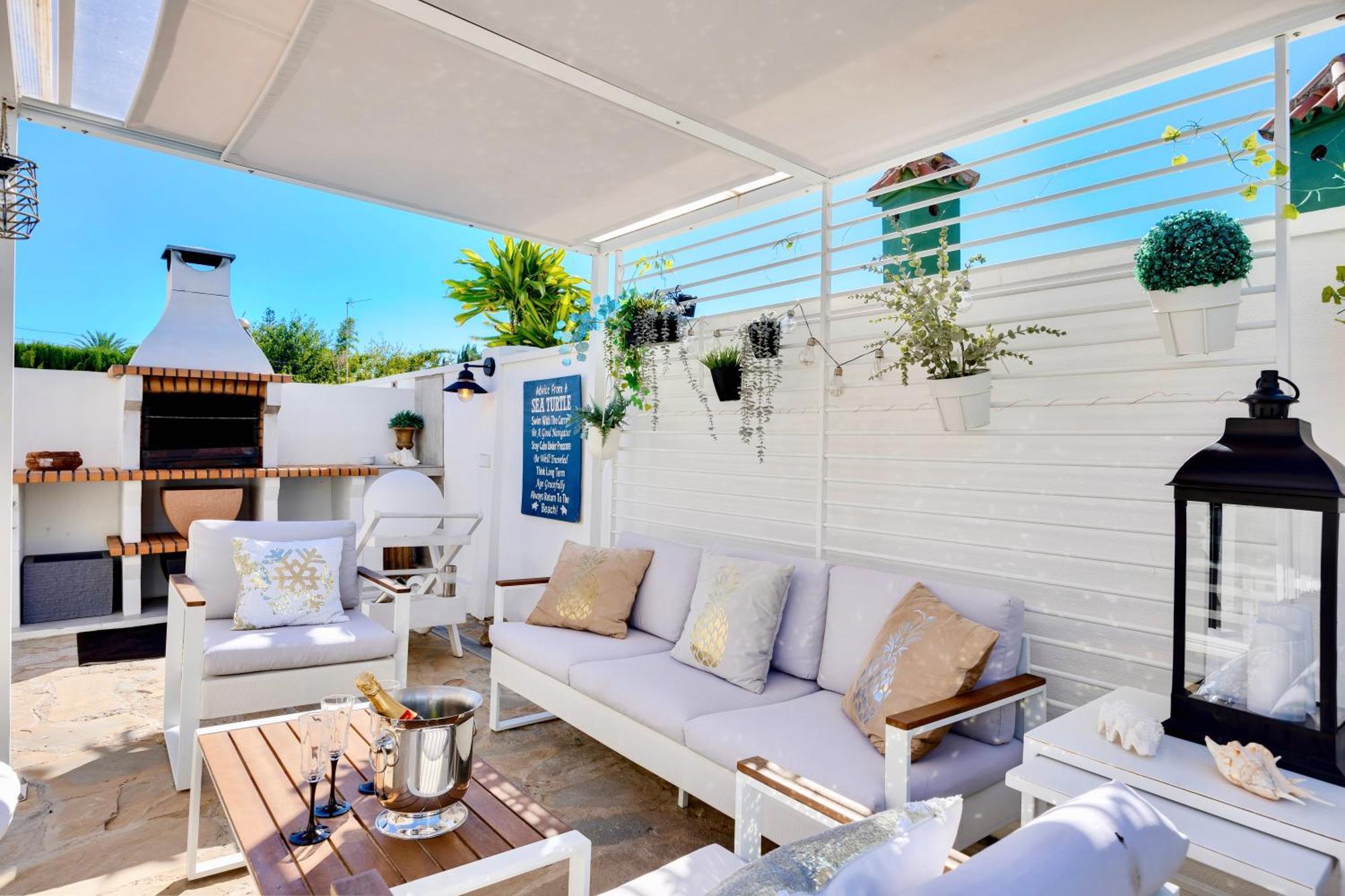 Villa Casacara Marbella Beachside Costabella -Spain المظهر الخارجي الصورة