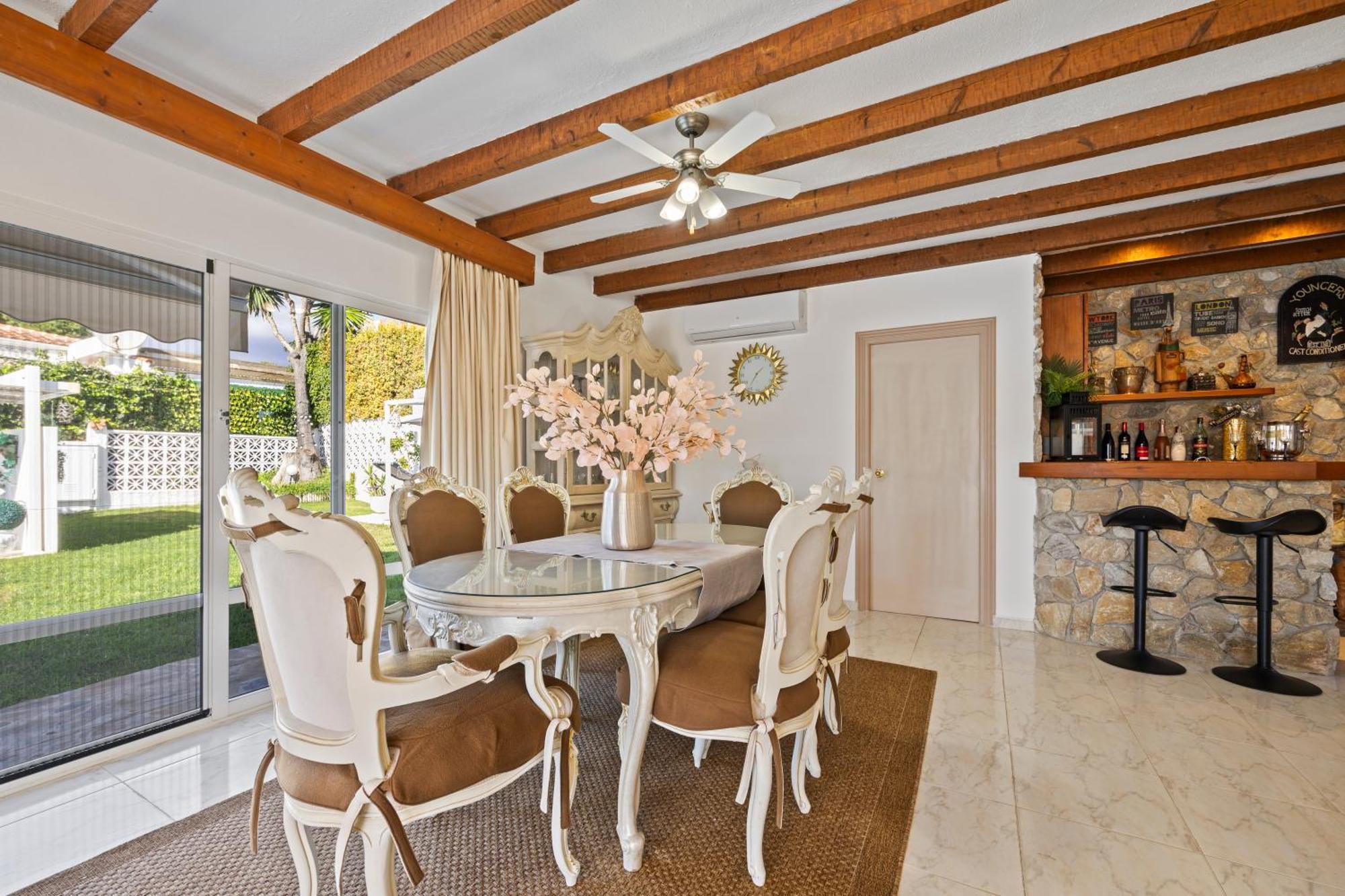 Villa Casacara Marbella Beachside Costabella -Spain المظهر الخارجي الصورة