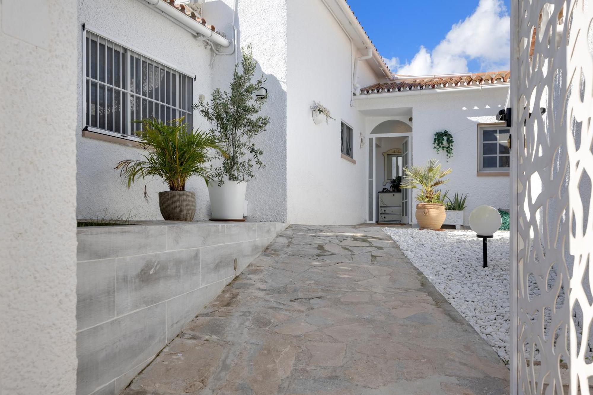 Villa Casacara Marbella Beachside Costabella -Spain المظهر الخارجي الصورة