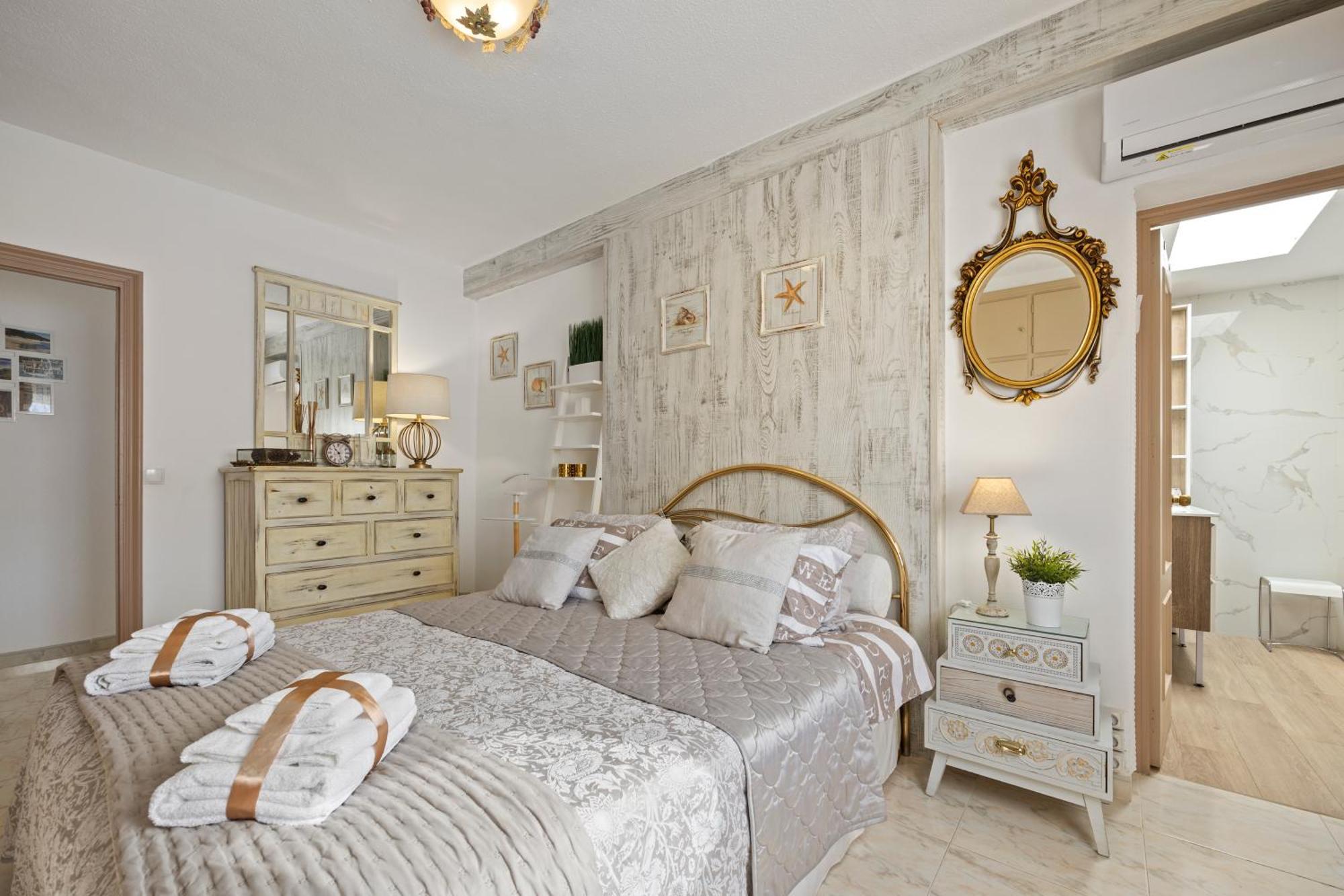 Villa Casacara Marbella Beachside Costabella -Spain المظهر الخارجي الصورة